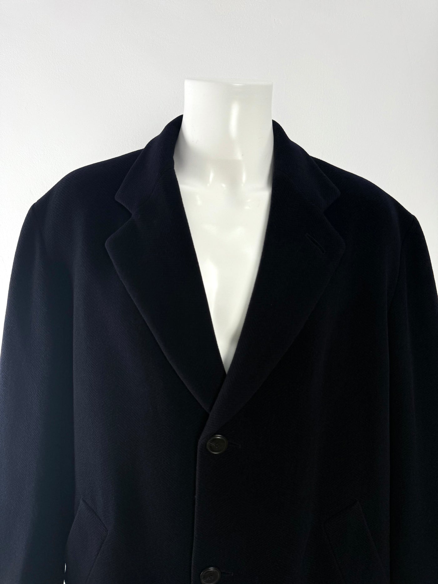 Abrigo Hugo Boss (XL)