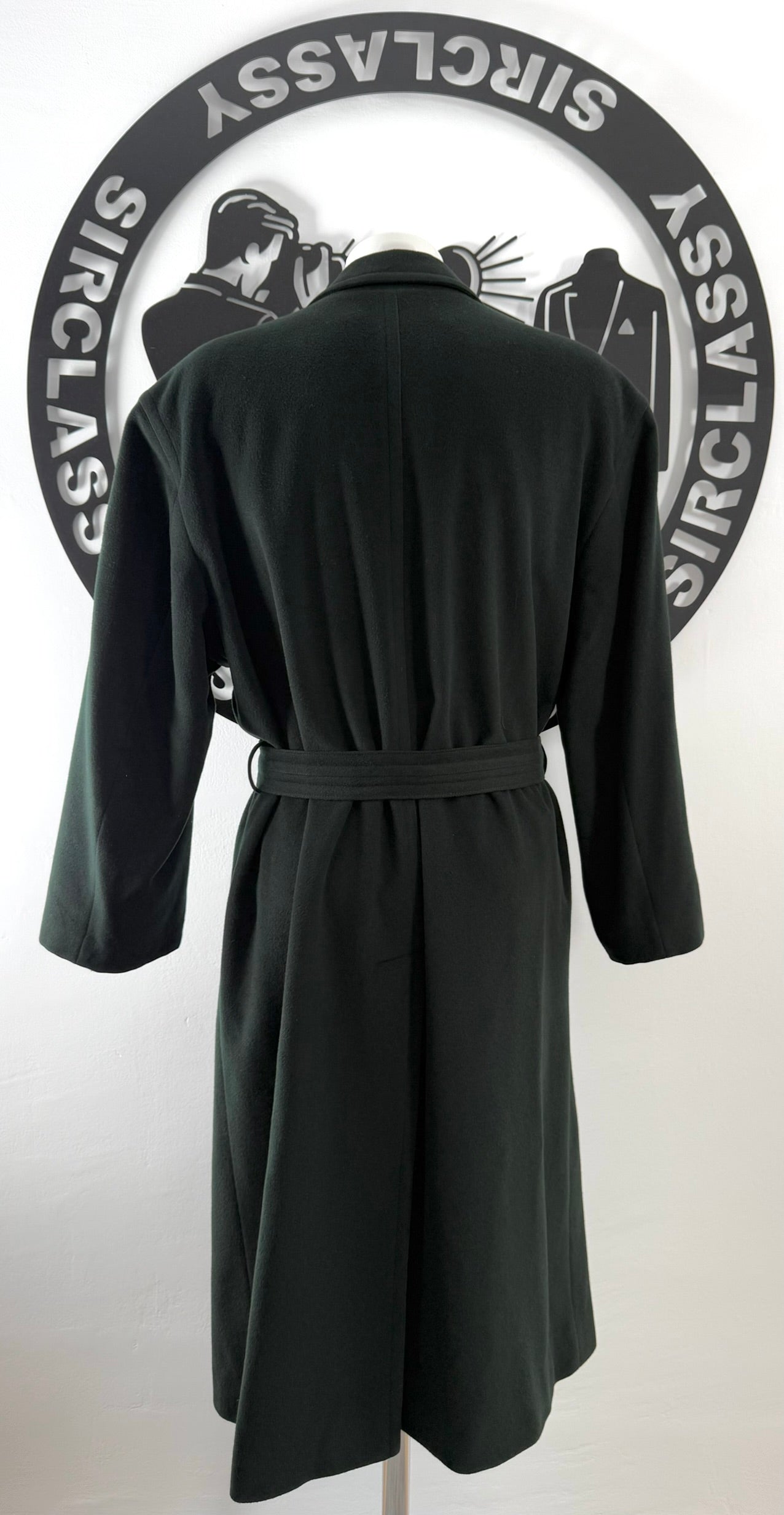 Abrigo Hugo Boss (XL)