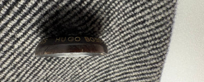 Abrigo Hugo Boss (XL)