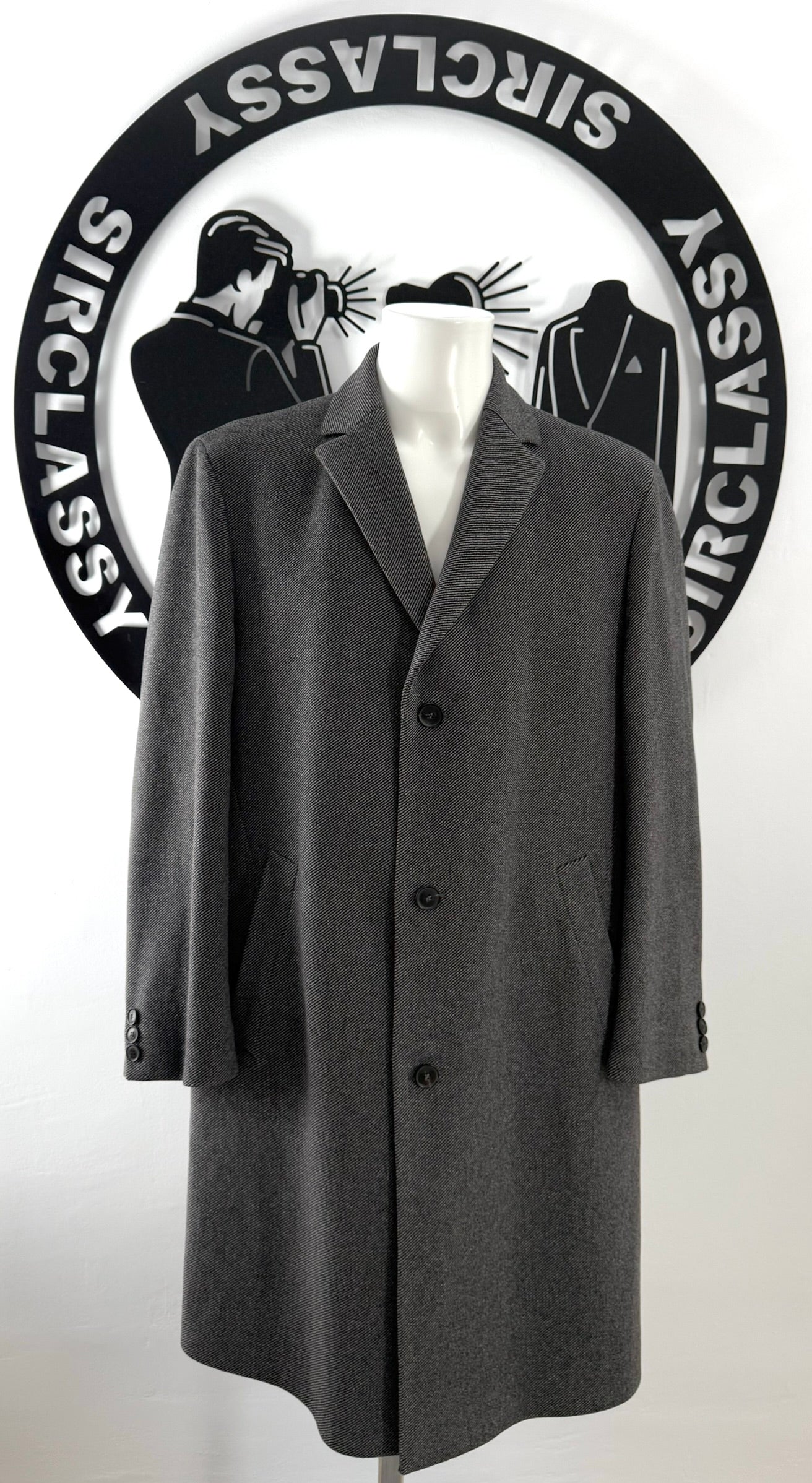 Abrigo Hugo Boss (XL)