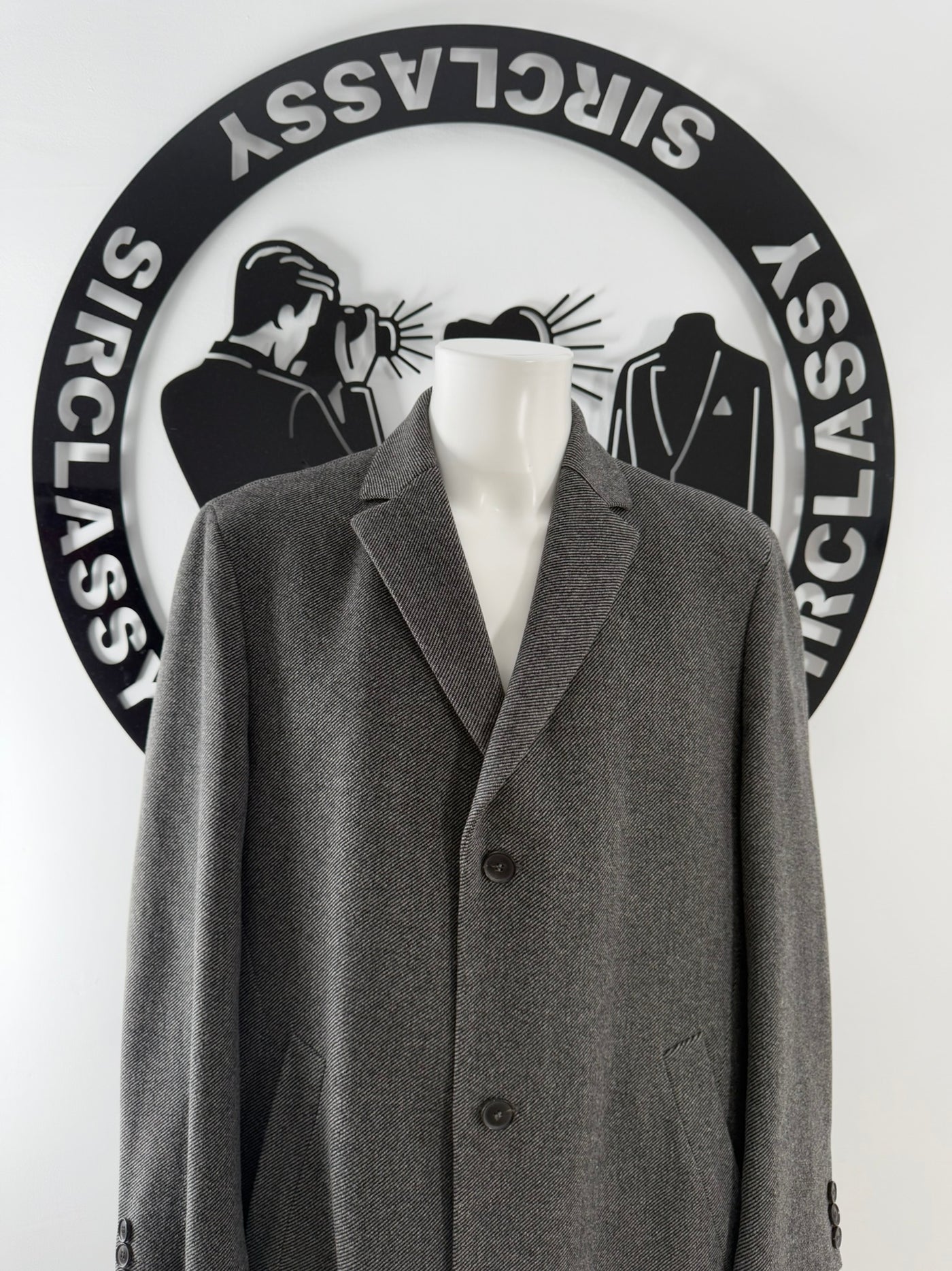 Abrigo Hugo Boss (XL)