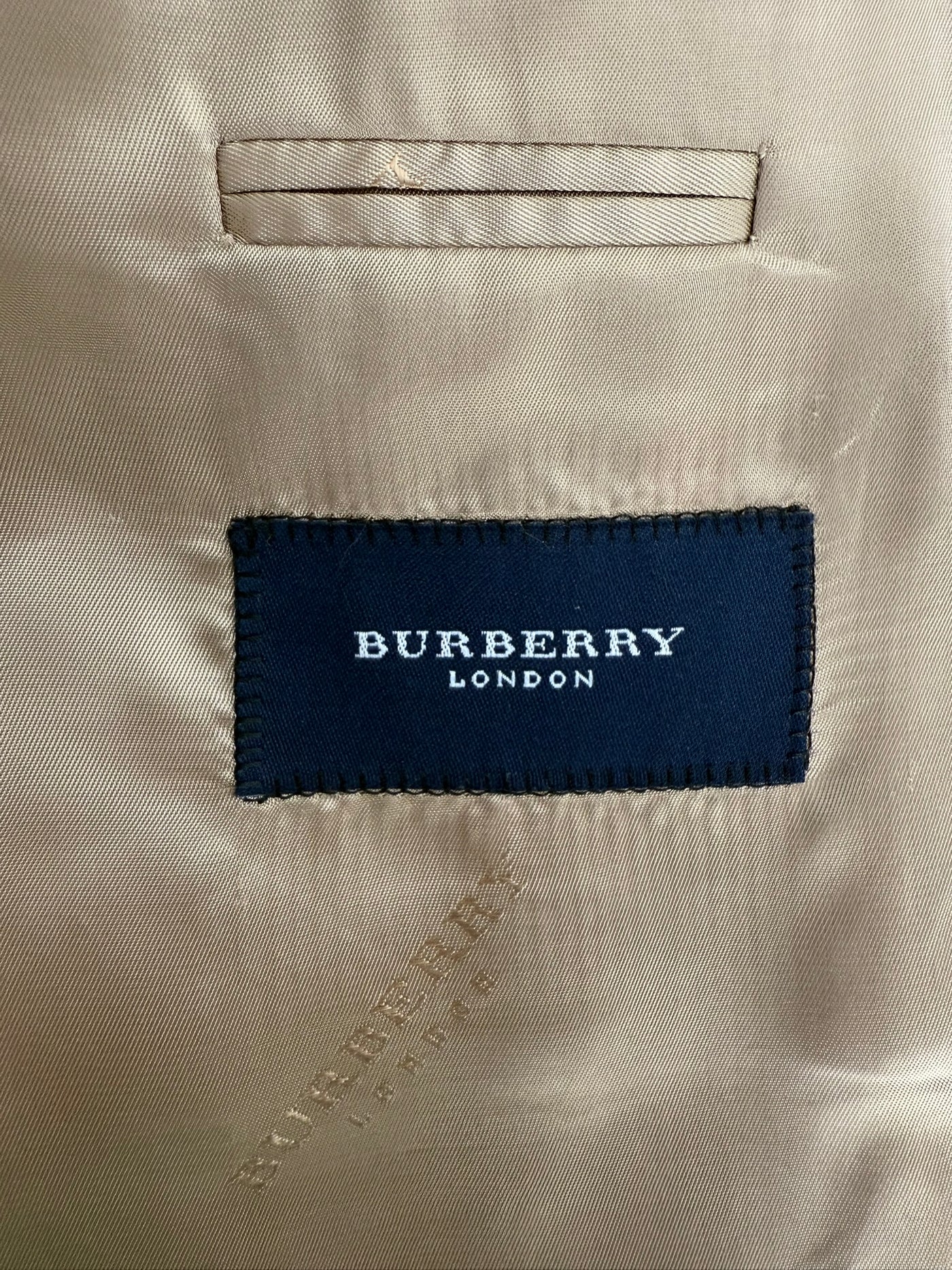 Chaqueta Burberry (L)
