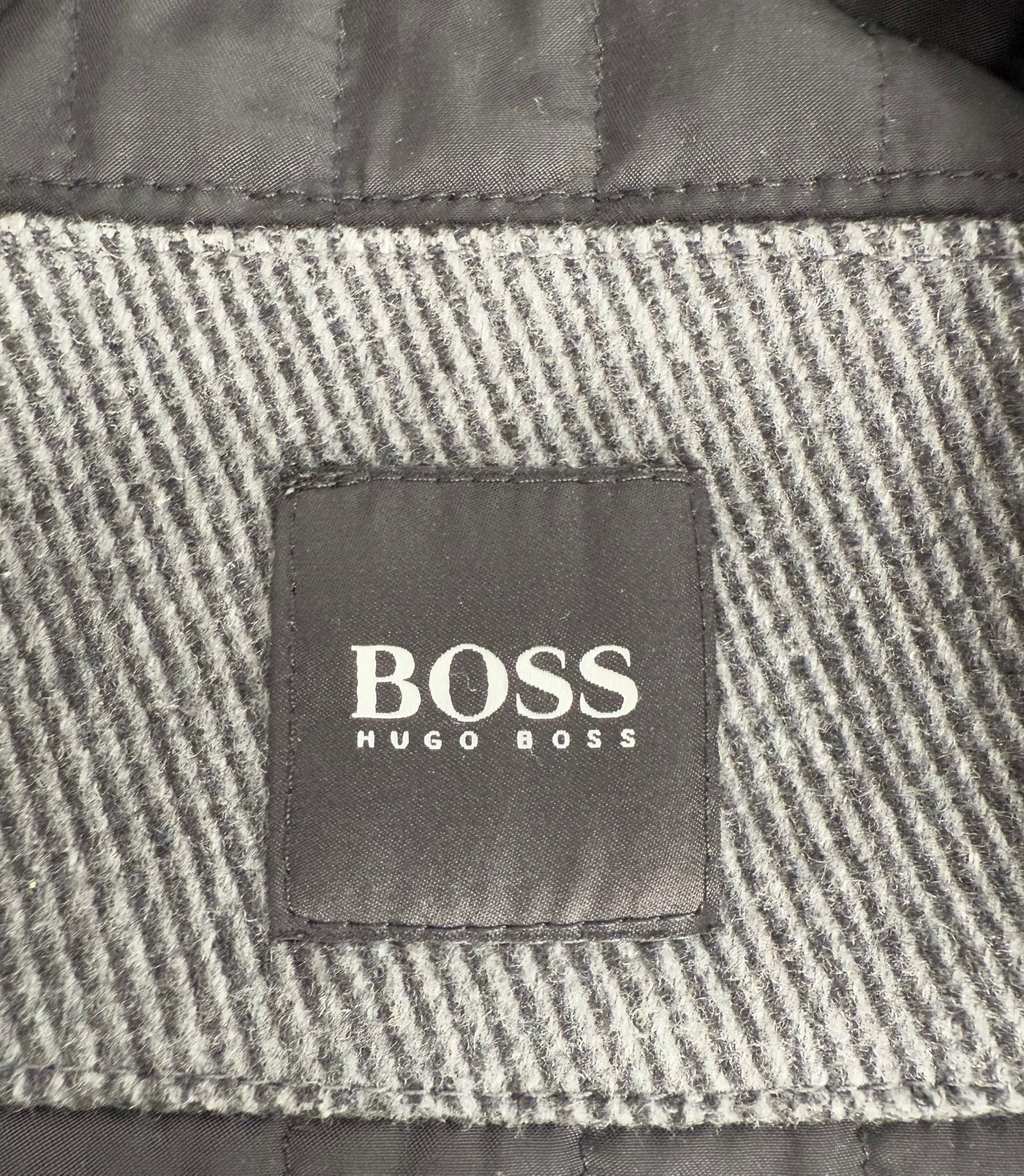 Abrigo Hugo Boss (M)