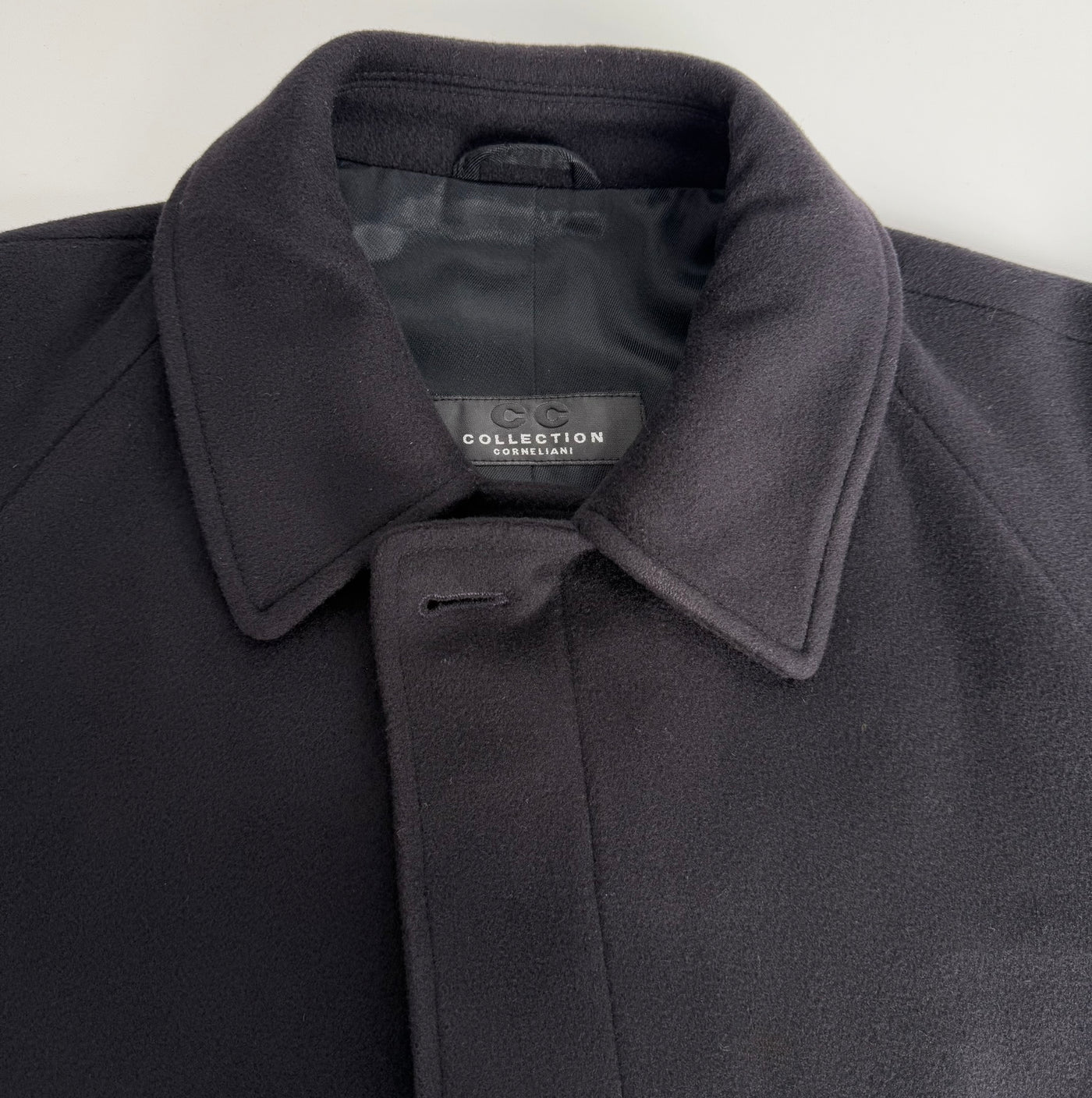 Abrigo Corneliani (M)