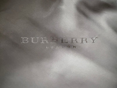 Abrigo Burberry (XL)