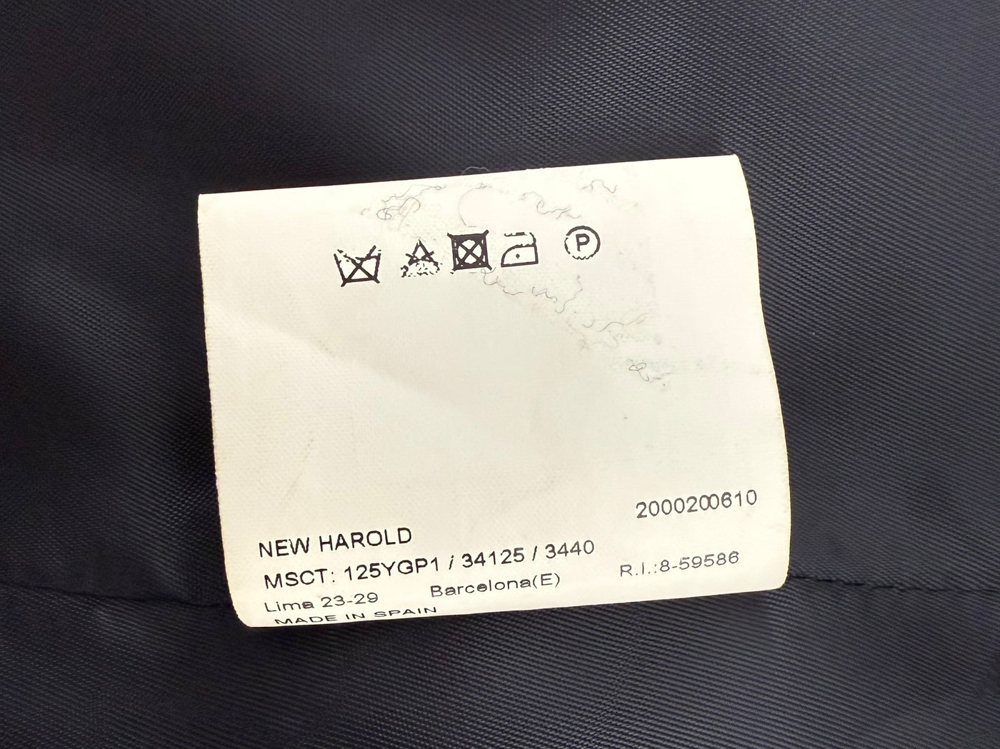 Abrigo Burberry (XL)