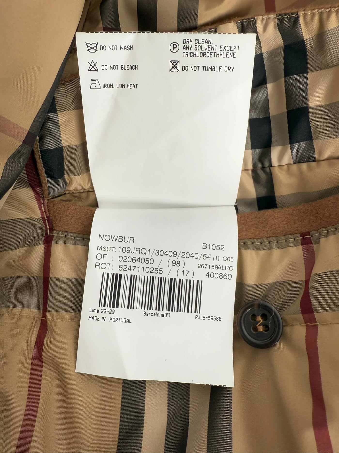 Abrigo Burberry (XL)