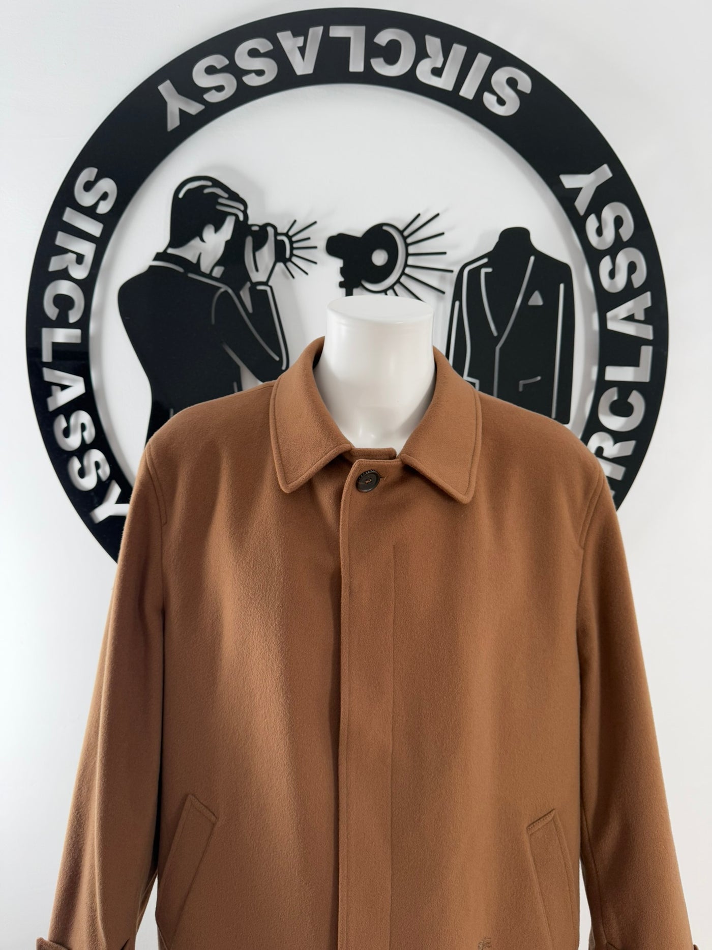 Abrigo Burberry (XL)