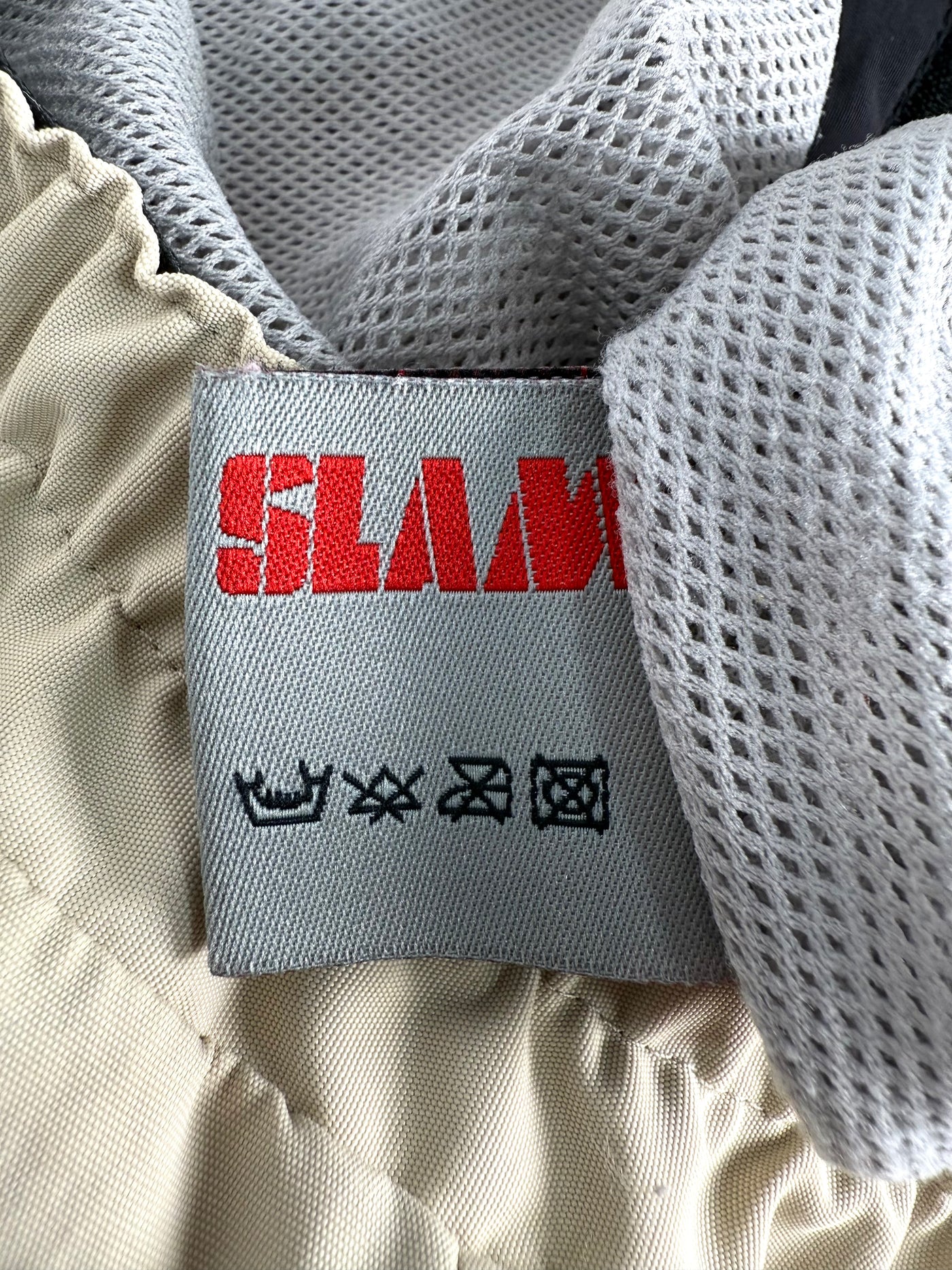 Abrigo Slam (XL)