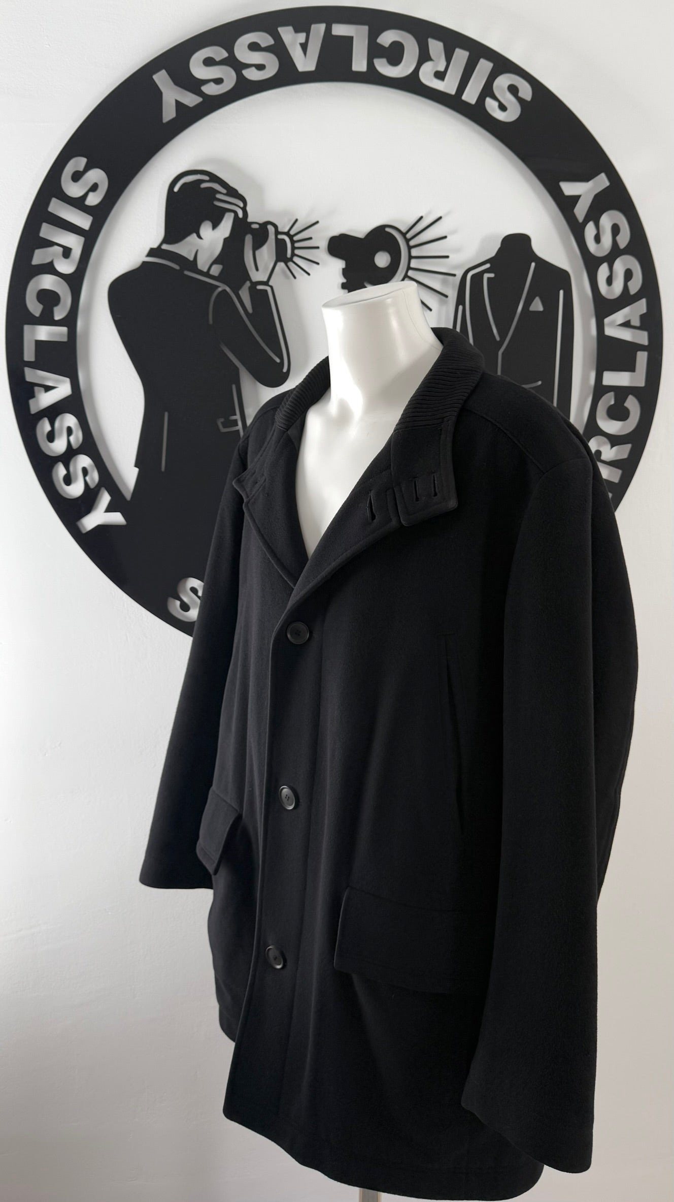 Abrigo Hugo Boss (XXL)
